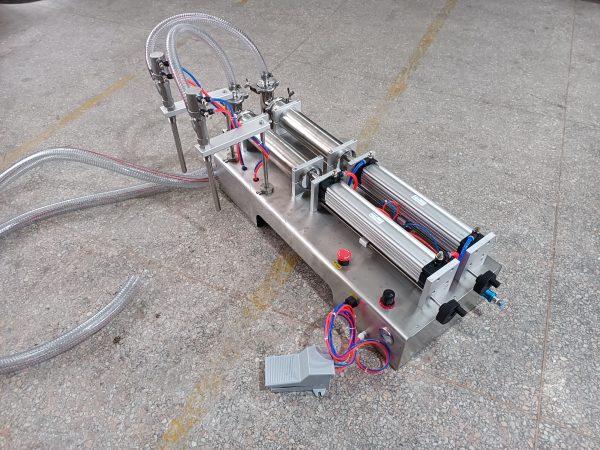 Piston Pneumatic Double Heads Liquid PET Bottle Filling Machine Machinery & Hardware Beverage Food Paper