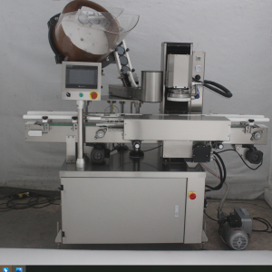 Automatic Bottle Vacuum Capping Machine