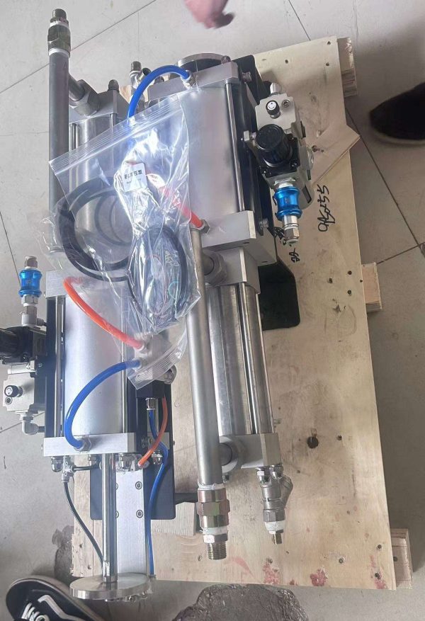 R134a Refrigerant Aerosol Filling Machine - Semi-Automatic Pneumatic Can Filler for Car AC Refrigerant - Image 2